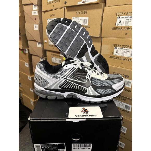 Nike Zoom Vomero 5 SE SP Dark Grey Black Sneakers CI1694-001 Men's Size 11.5
